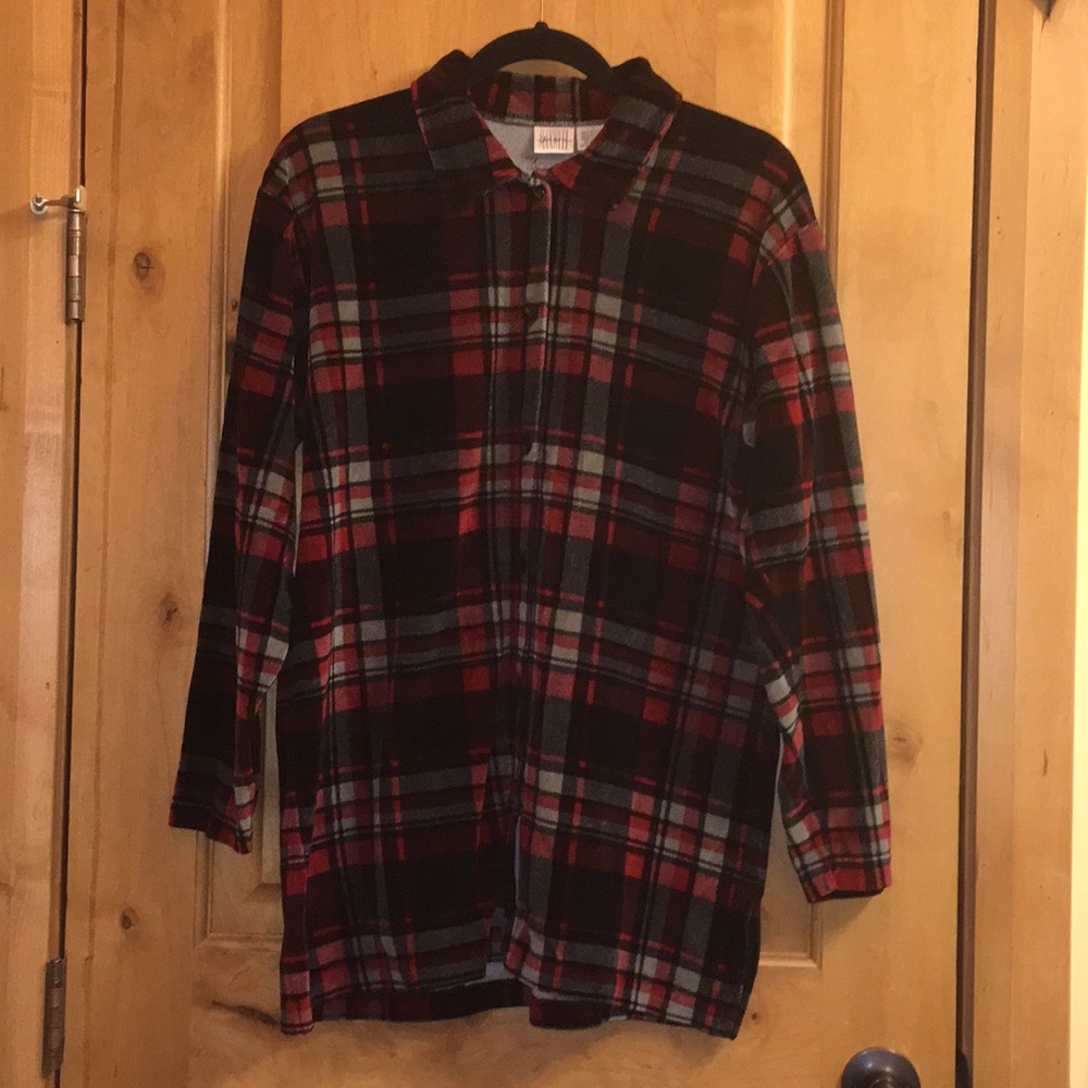 Jason Maxwell plaid tee